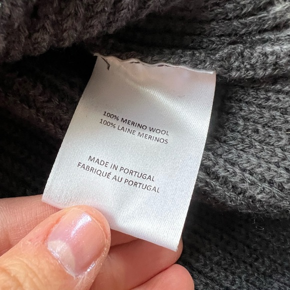 Men’s Wool Zip Up - Picture 3 of 3